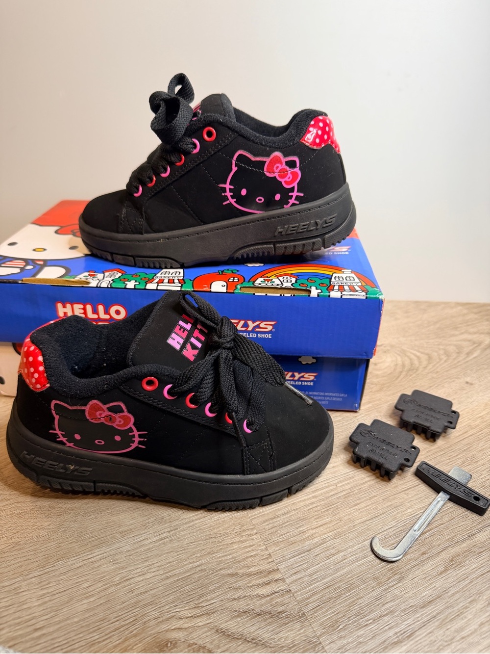 Heelys Hello Kitty Kolect Skate Shoes - Youth 13c